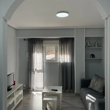 شقة Apartamento En اوفيدو